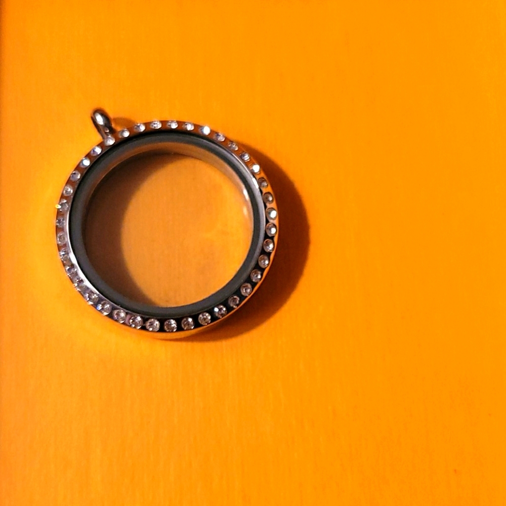 Origami Owl Large Locket